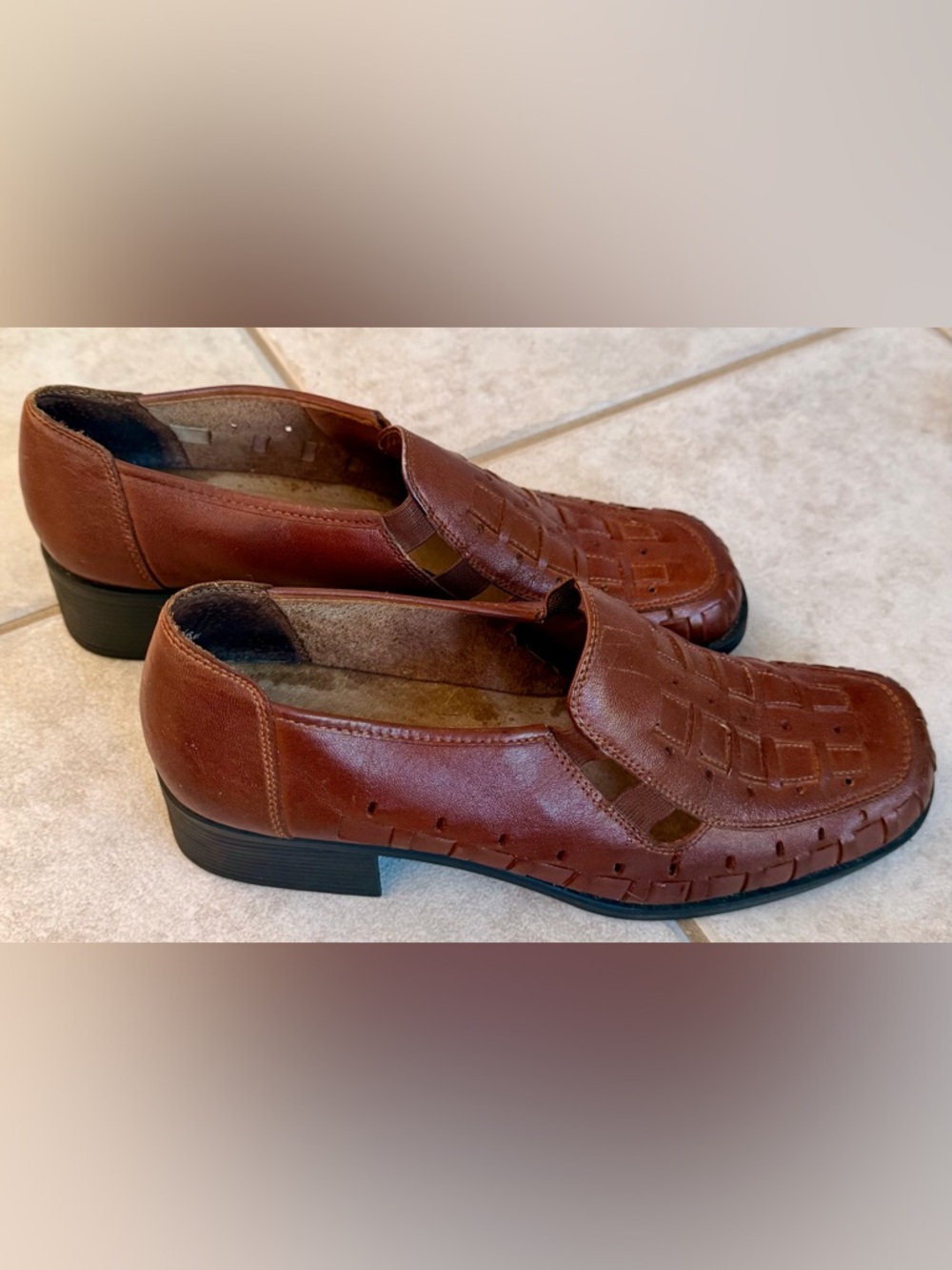 Brown Leather Comfort Loafers Women’s Size 8 Slip-On Casual